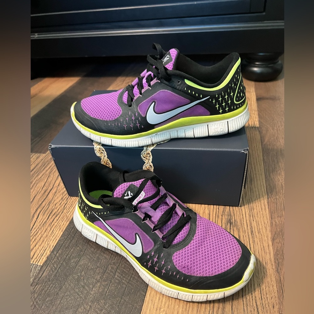 Nike Free Runs 3 - Woman’s 9 - Purple and Volt